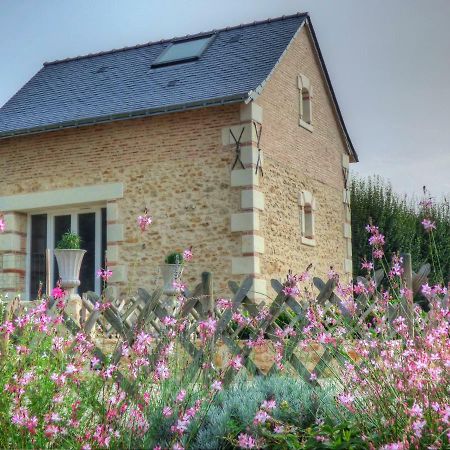 مبيت وإفطار Fougere  Le Moulin De Follet المظهر الخارجي الصورة